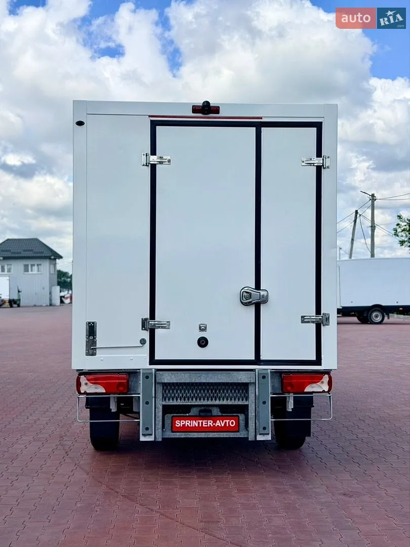 2020 Mercedes-Benz Sprinter - мініатюра 10