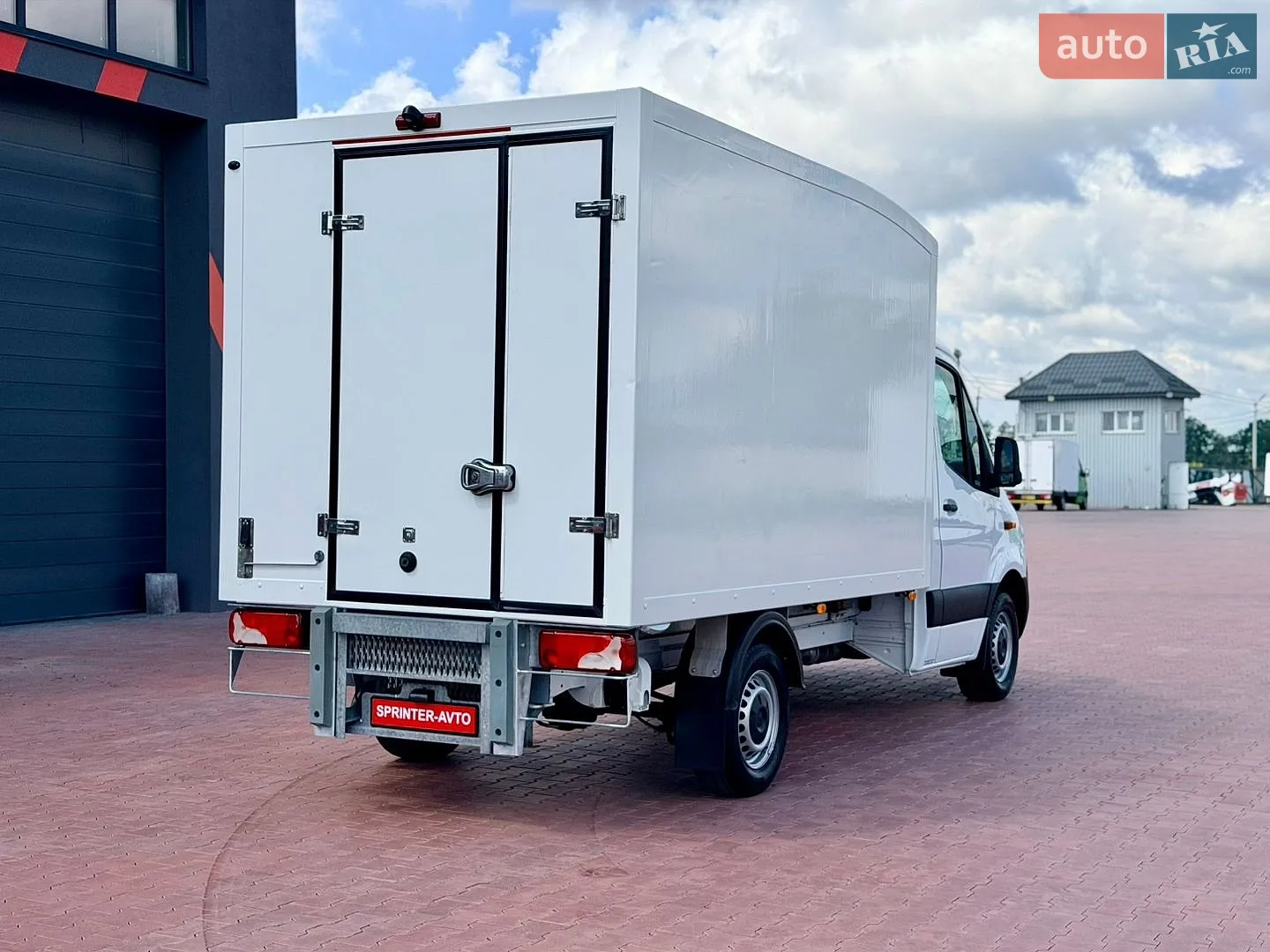 2020 Mercedes-Benz Sprinter - мініатюра 11