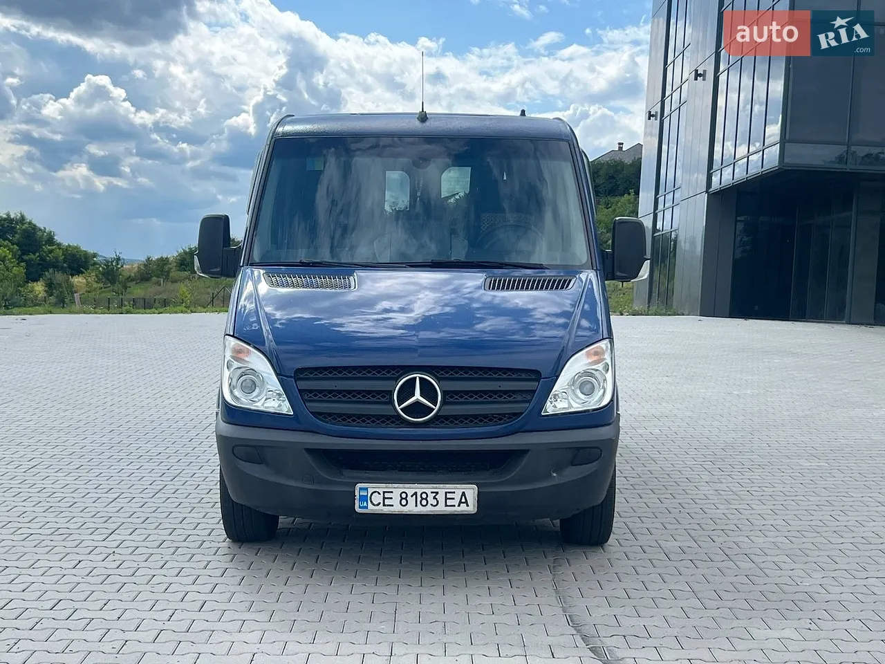2011 Mercedes-Benz Sprinter - мініатюра 18
