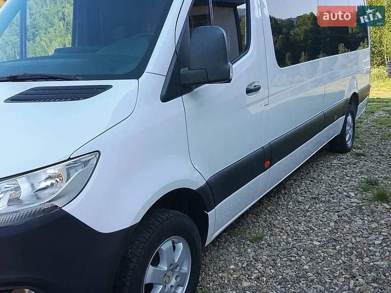Mercedes-Benz Sprinter