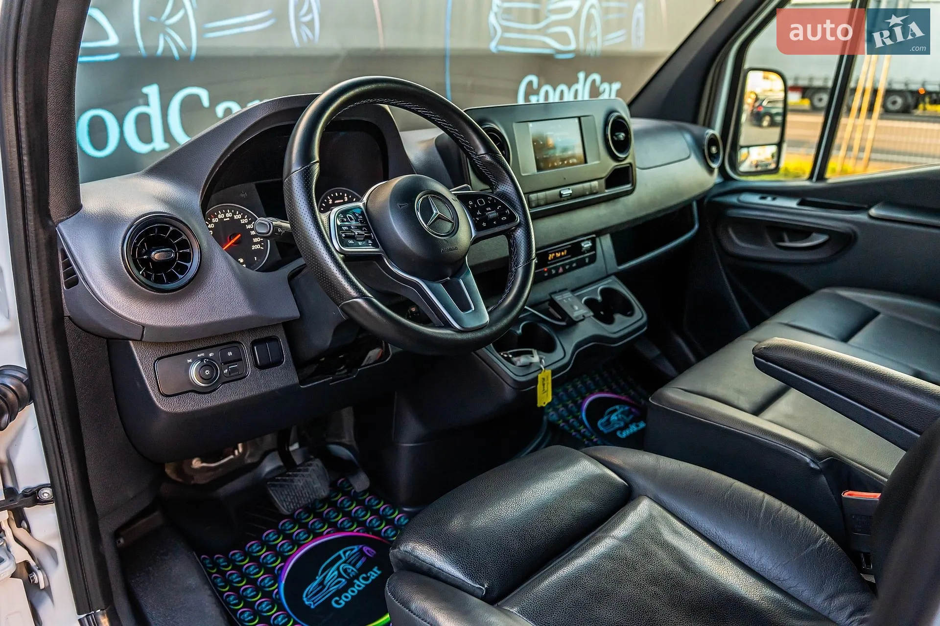 2019 Mercedes-Benz Sprinter - мініатюра 68