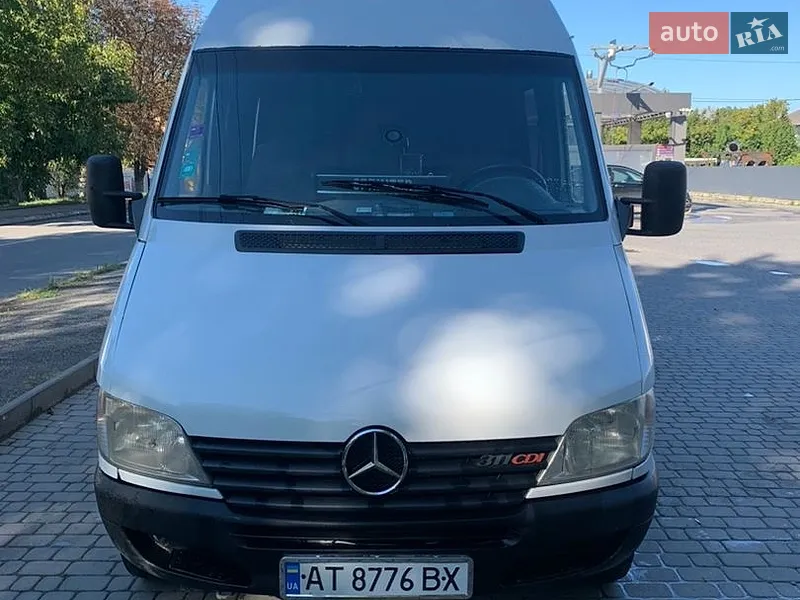 Mercedes-Benz Sprinter 2000