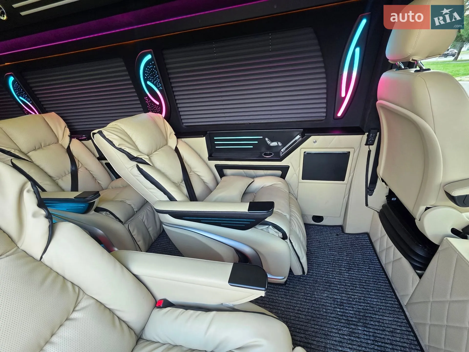 2021 Mercedes-Benz Sprinter - мініатюра 55