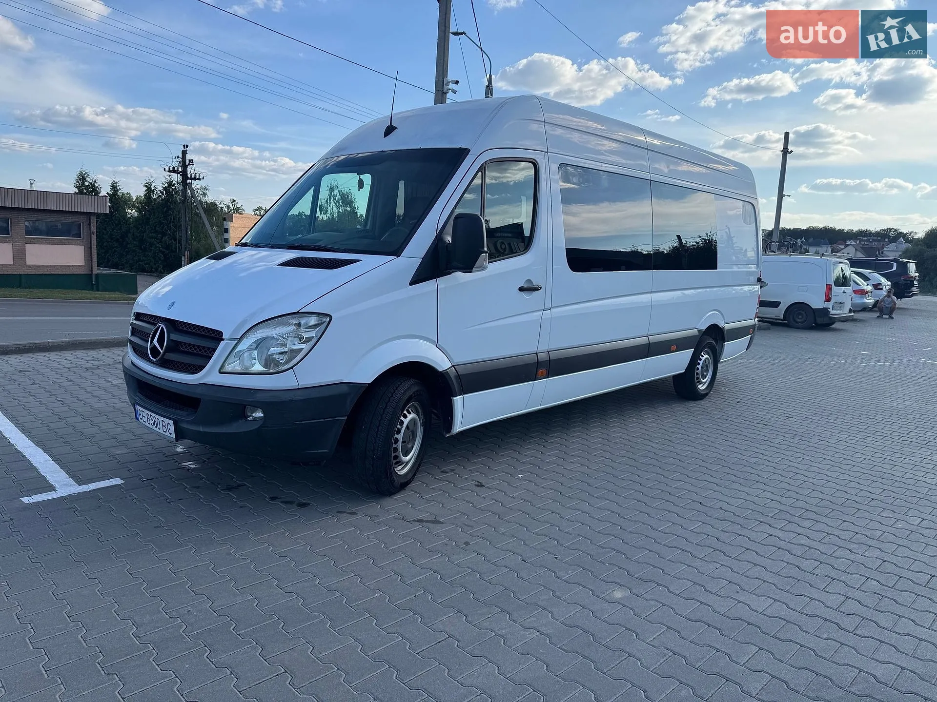 2010 Mercedes-Benz Sprinter - мініатюра 3