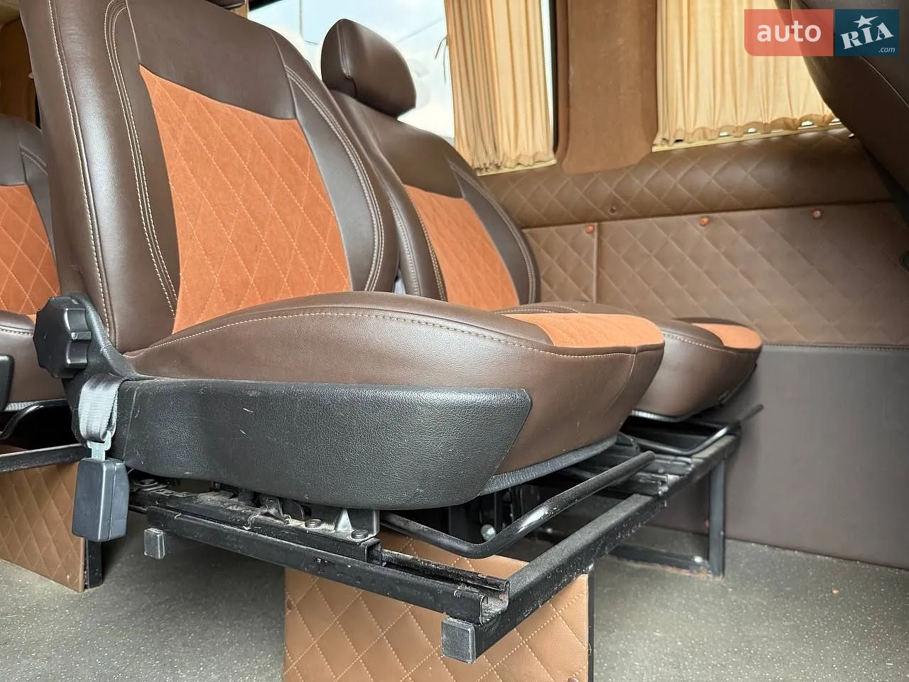 2016 Mercedes-Benz Sprinter - мініатюра 12