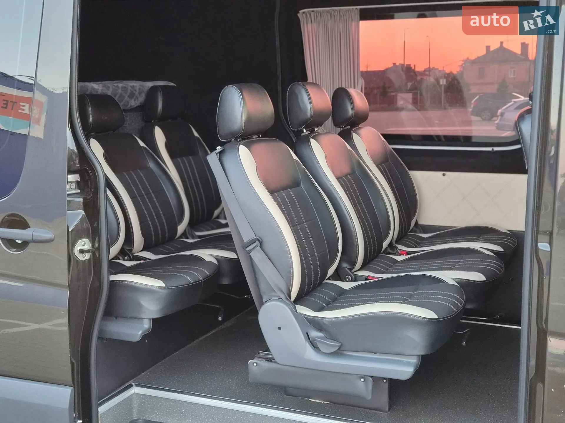 2018 Mercedes-Benz Sprinter - мініатюра 24
