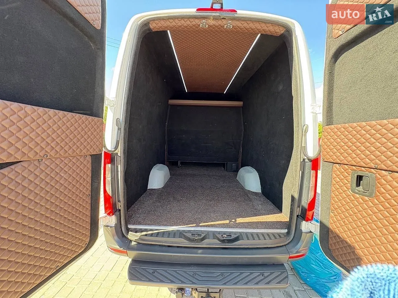 2020 Mercedes-Benz Sprinter - мініатюра 15