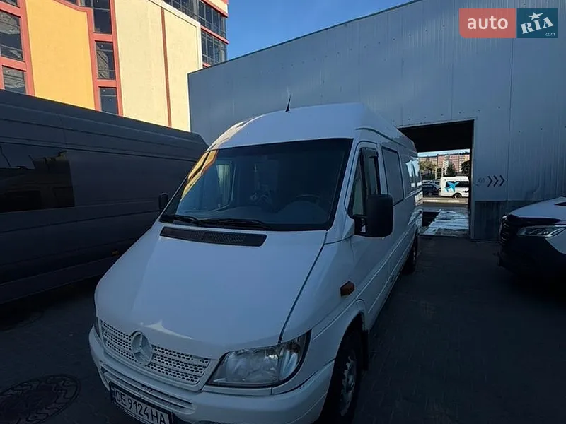 Mercedes-Benz Sprinter