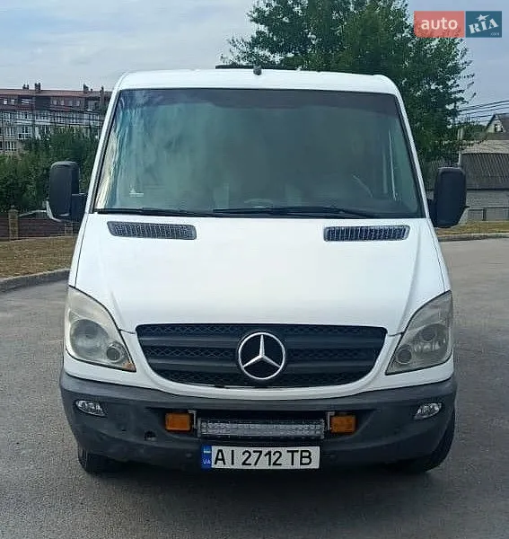 Mercedes-Benz Sprinter 2011
