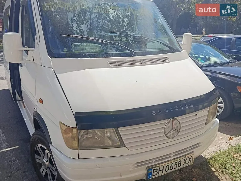 Mercedes-Benz Sprinter