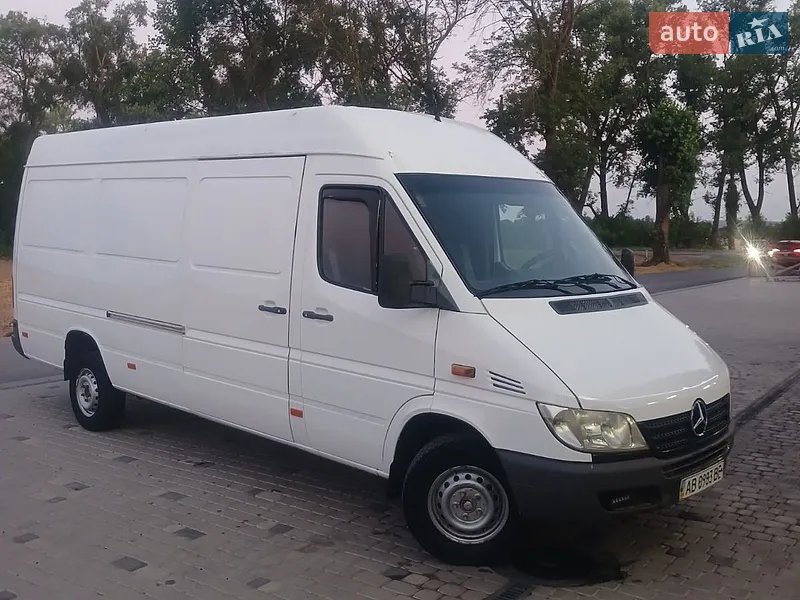 Mercedes-Benz Sprinter 2004