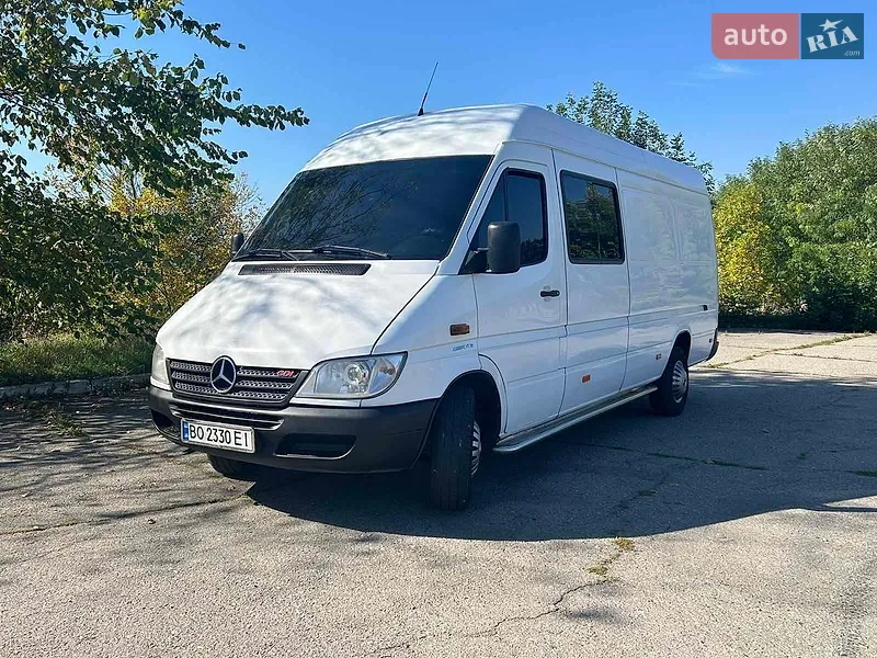 Mercedes-Benz Sprinter 2000
