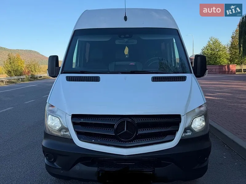 Mercedes-Benz Sprinter