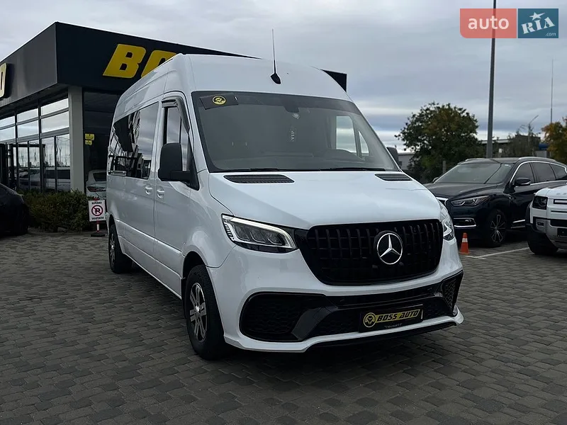 Mercedes-Benz Sprinter