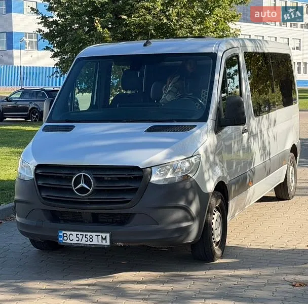 Mercedes-Benz Sprinter