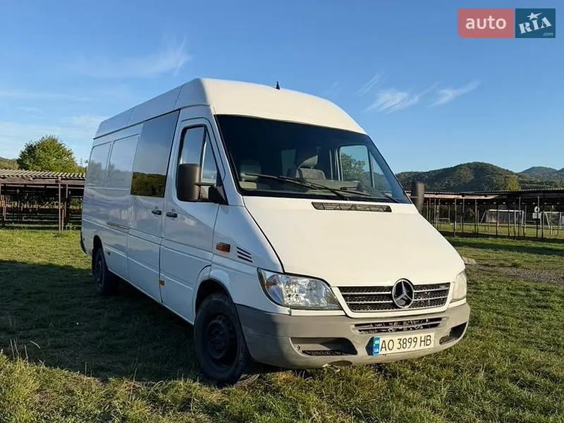 Mercedes-Benz Sprinter