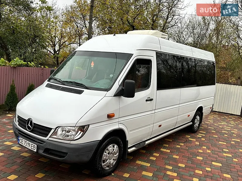 Mercedes-Benz Sprinter