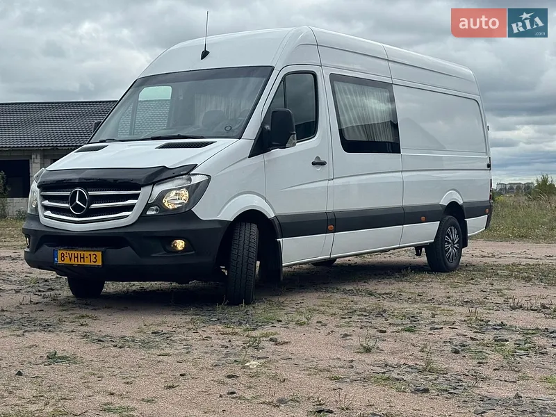 Mercedes-Benz Sprinter