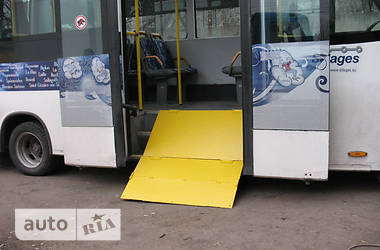 Микроавтобус Mercedes-Benz Sprinter 2004 в 