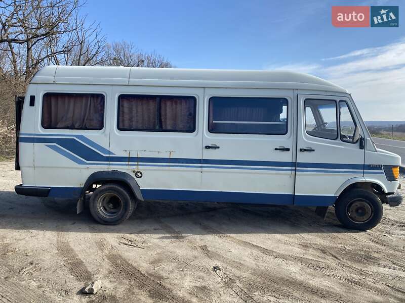 Микроавтобус Mercedes-Benz T1 1994 в Львове фото 4 Микроавтобус Mercedes-Benz T1 1994 в Львове