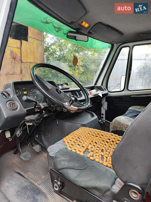 Вантажний фургон Mercedes-Benz T1 1995 в Тернополі