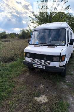 Грузопассажирский фургон Mercedes-Benz T1 1992 в Первомайске