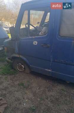 Микроавтобус Mercedes-Benz T1 1979 в 