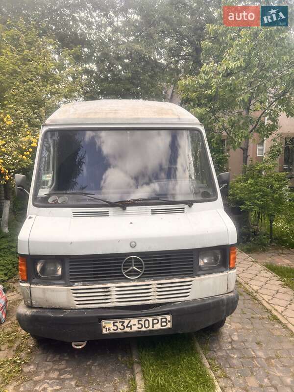 Mercedes-Benz T1 1994