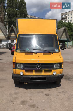 Вантажний фургон Mercedes-Benz T1 1994 в Чернігові