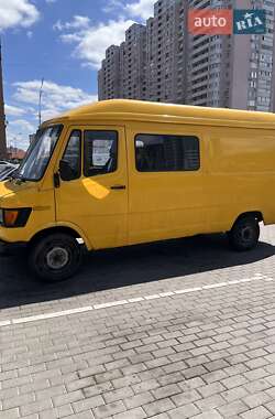 Вантажопасажирський фургон Mercedes-Benz T1 1986 в Києві
