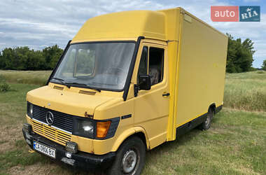 Грузовой фургон Mercedes-Benz T1 1995 в Черкассах