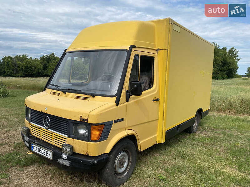Mercedes-Benz T1 1995