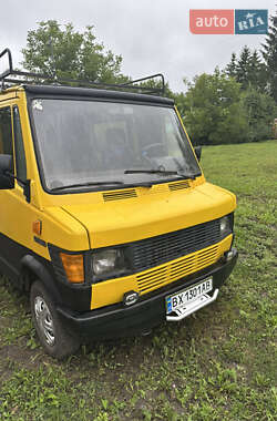 Мікроавтобус Mercedes-Benz T1 1989 в Хмільнику