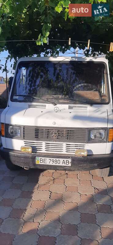 Mercedes-Benz T1 1992