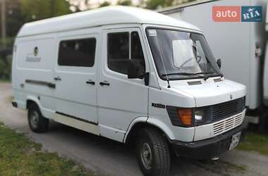Грузовой фургон Mercedes-Benz T1 1995 в Киеве