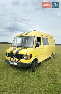 Інші вантажівки Mercedes-Benz T1 1990 в Володимирі