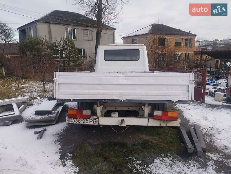 Mercedes-Benz T1 1994