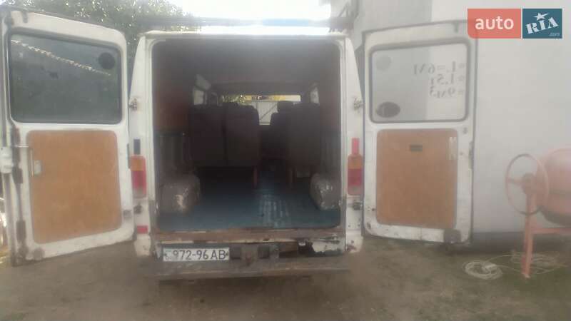 Мікроавтобус Mercedes-Benz T1 1989 в Дніпрі