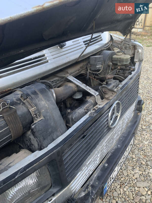 Мікроавтобус Mercedes-Benz T1 1994 в Жидачові