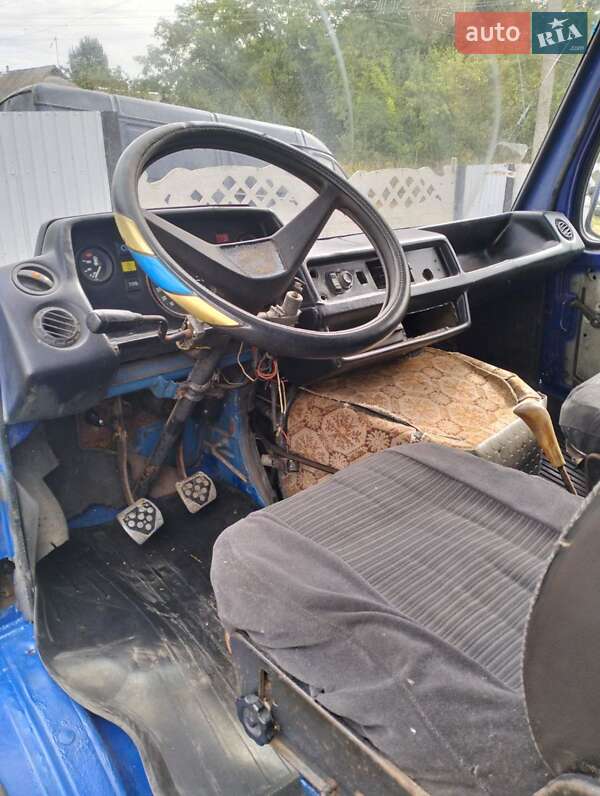 Другие автобусы Mercedes-Benz T1 1979 в Жашкове