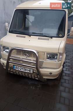 Вантажопасажирський фургон Mercedes-Benz T1 1994 в Береговому