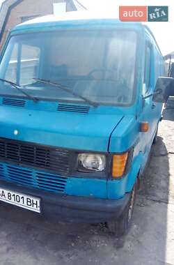 Грузовой фургон Mercedes-Benz T1 1989 в Кропивницком