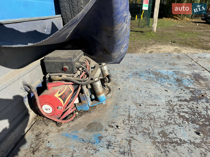 Эвакуатор Mercedes-Benz T1 1986 в Подольске фото 6 Эвакуатор Mercedes-Benz T1 1986 в Подольске