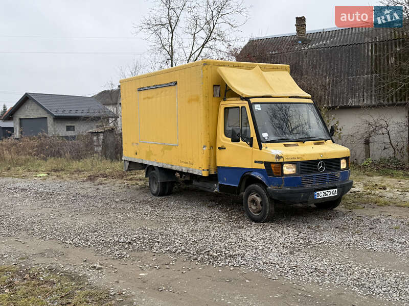 Вантажний фургон Mercedes-Benz T1 1994 в Львові
