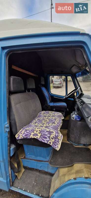 Грузопассажирский фургон Mercedes-Benz T1 1994 в Харькове фото 5 Грузопассажирский фургон Mercedes-Benz T1 1994 в Харькове