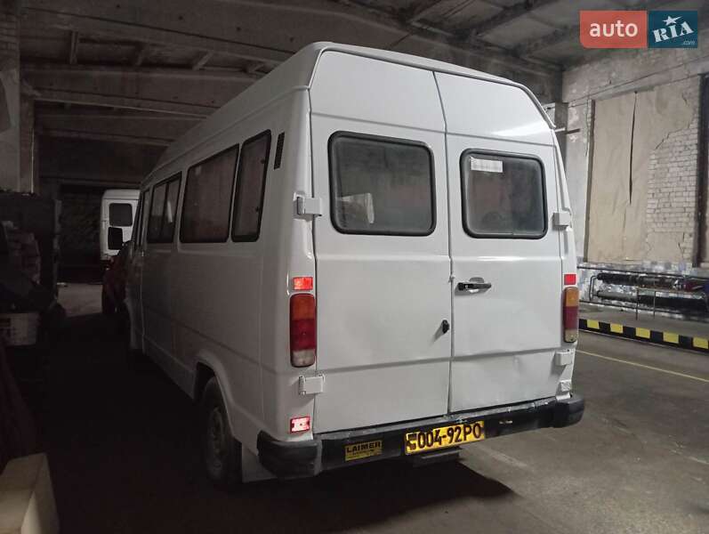 Микроавтобус Mercedes-Benz T1 1988 в Ровно