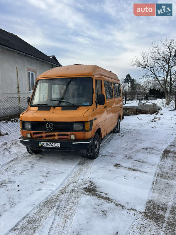 Минивэн Mercedes-Benz T1 1989 в Львове