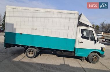 Контейнеровоз Mercedes-Benz T1 1987 в Ровно