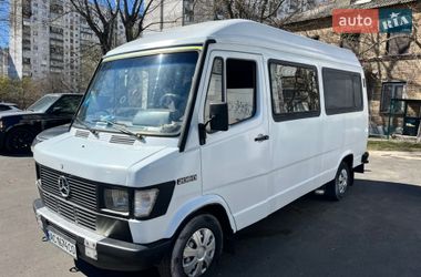 Грузопассажирский фургон Mercedes-Benz T1 1994 в Киеве