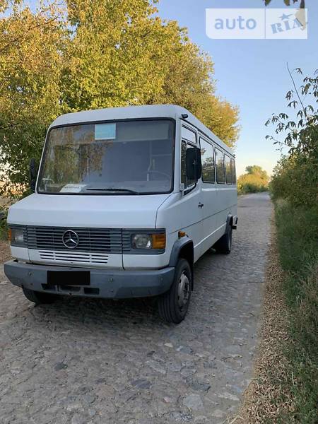 Mercedes-Benz T2 709 пасс